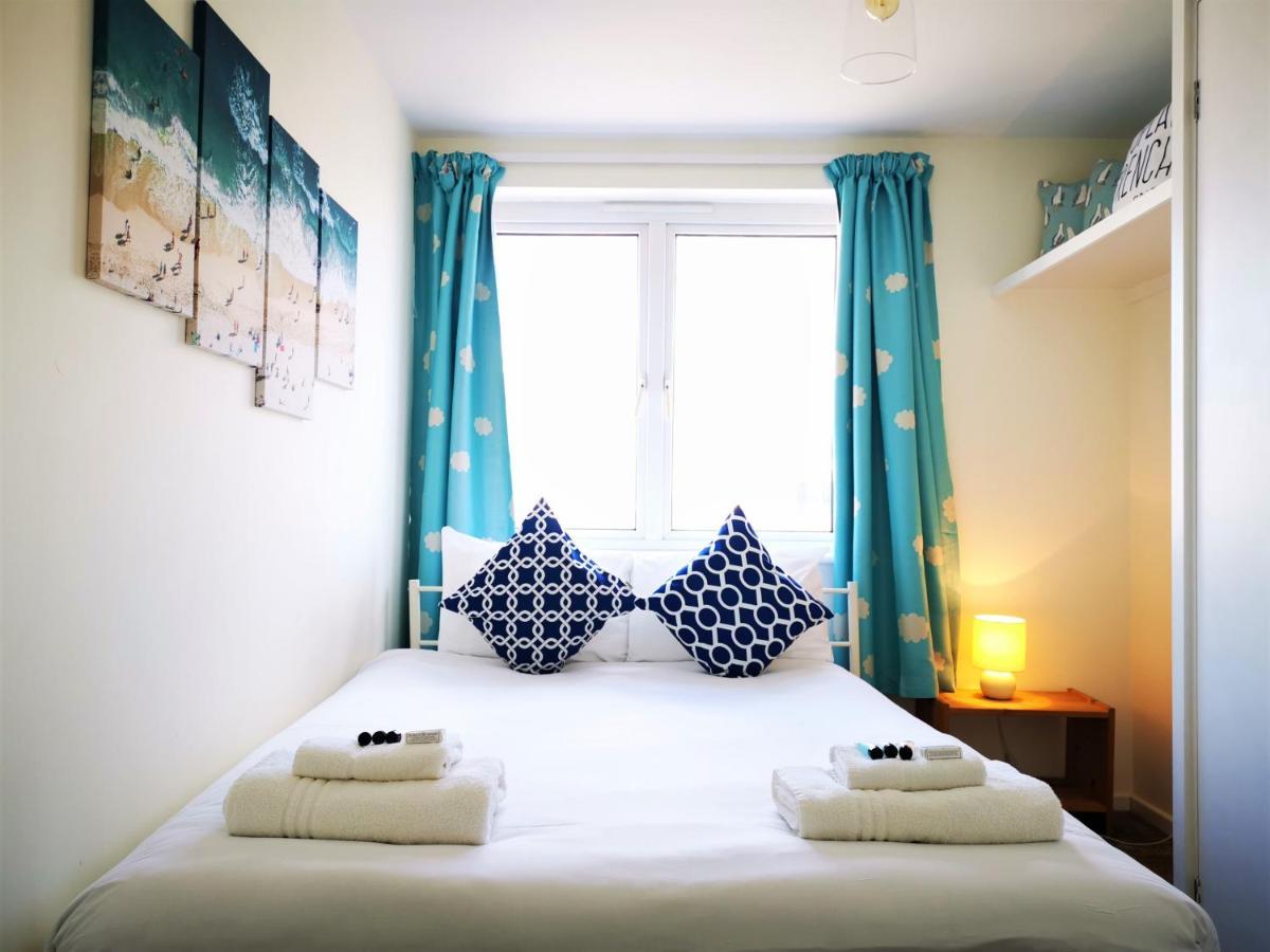 Marina Living With Parking, Balcony, Quiet And Secure Apartment Brighton Exterior photo